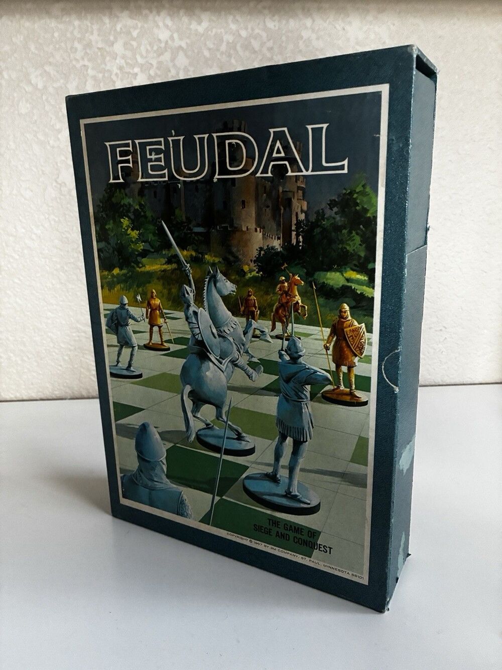 VTG 1967 3M Feudal The Game of Siege and Conquest Bookshelf Game Avalon Hills